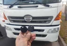 hino 500 2012 key only image