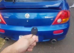 hyundai tiburon 2002 key only image