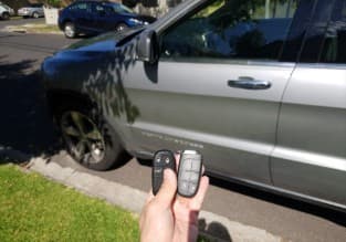jeep grand cherokee 2015 smart key image