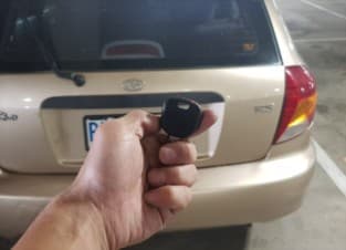 kia rio 2002 key only image