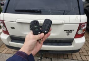 land rover range rover sport 2007 remote key image