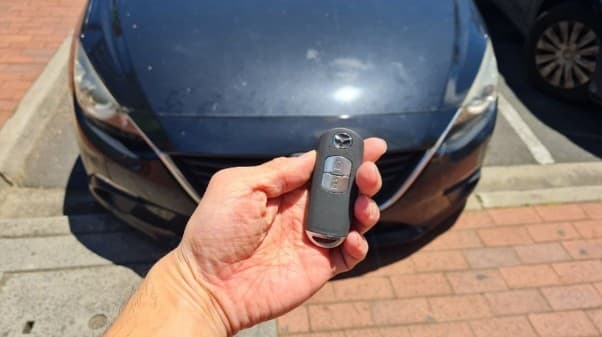 mazda 3 smart key image