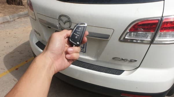 mazda cx9 remote key image
