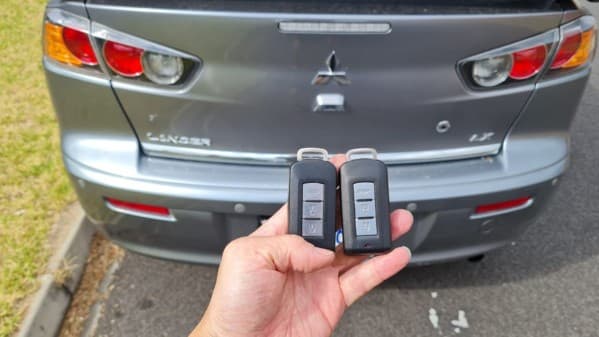 mitsubishi lancer 2013 smart key image