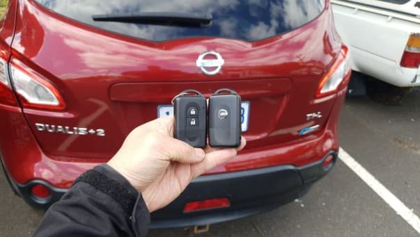 nissan dualis 2012 smart key image