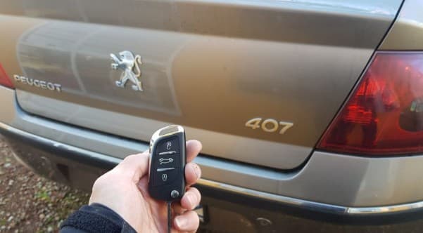 peugeot 407 2011 remote key image