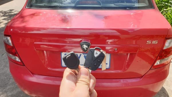 proton s16 2010 key only image