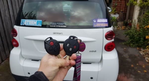 smart fortwo 2008 remote key image