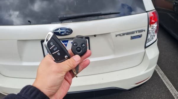 subaru forester 2014 remote key image
