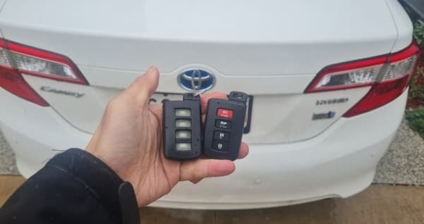 toyota camry 2014 smart key image