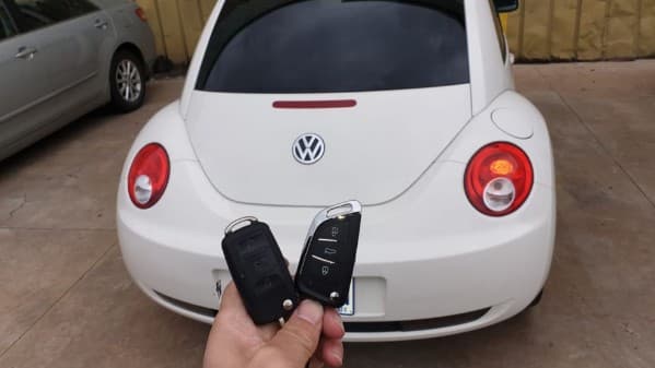 vw beetle 2007 remote key image